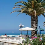Chryssi Akti Argassi