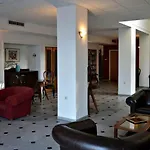 Hotel Chryssi Akti 3*